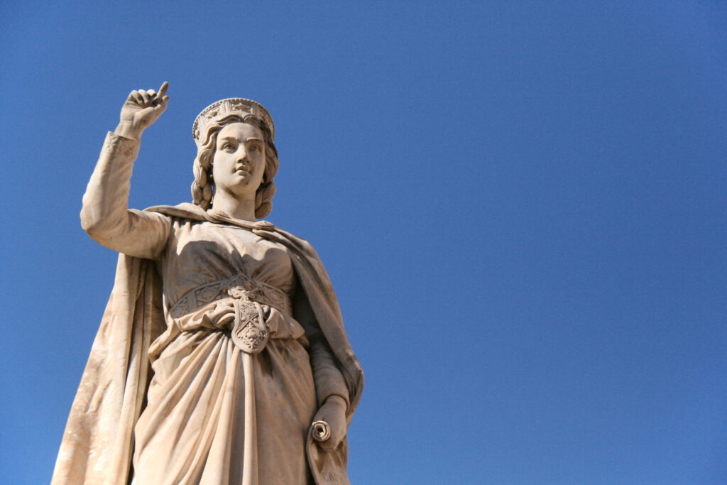 Statua di Eleonora d'Arborea
